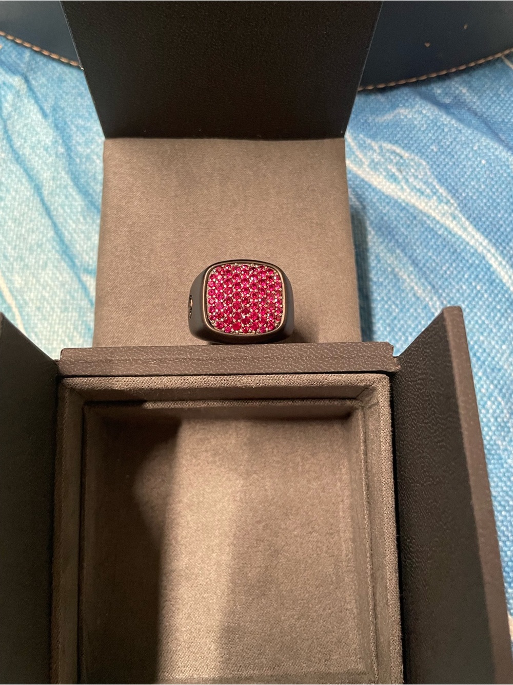 David Yurman Red Ruby Pavé Cushion Ring AUTHENTIC! 8.5 - Picture 2 of 16